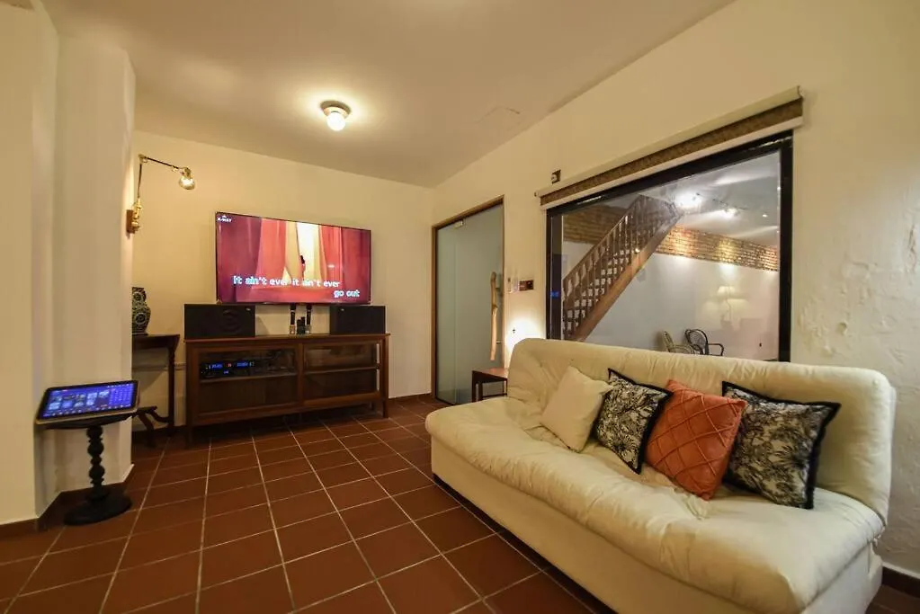 말라카 Hidden Mansion With Private Pool 빌라 0*,